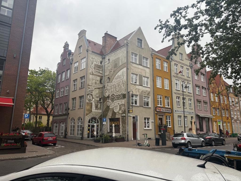 Apartament 14 Przy Ul. Dlugiej 格但斯克 外观 照片
