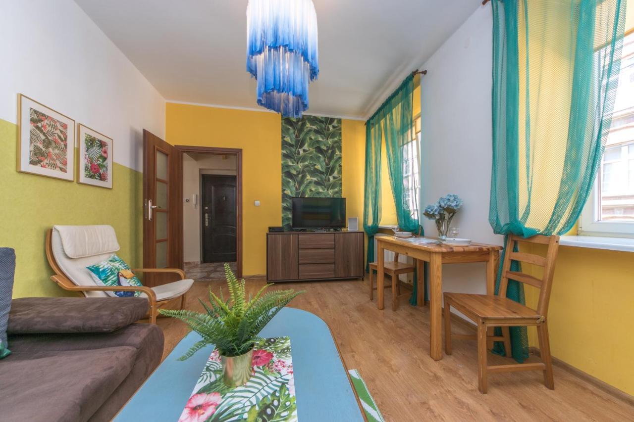 Apartament 14 Przy Ul. Dlugiej 格但斯克 外观 照片